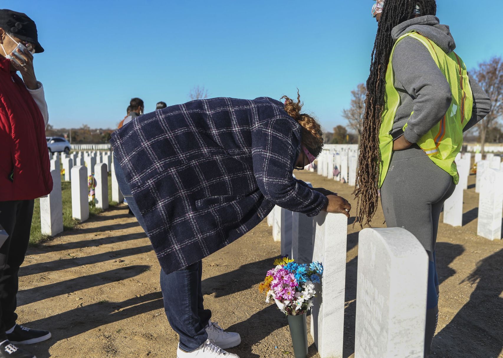 Remembering Veterans at Jefferson Barracks National Cemetery